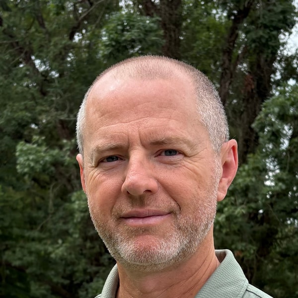 Dr. David Eastman
